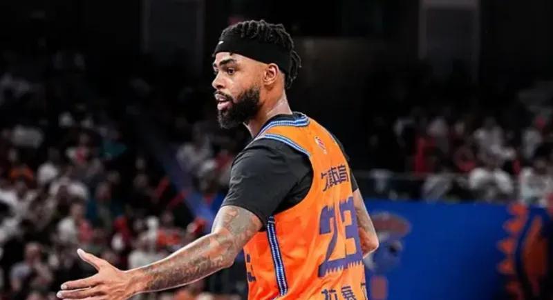 上海首秀两小外不兼容！都是双能卫，该拆开上麦基了！