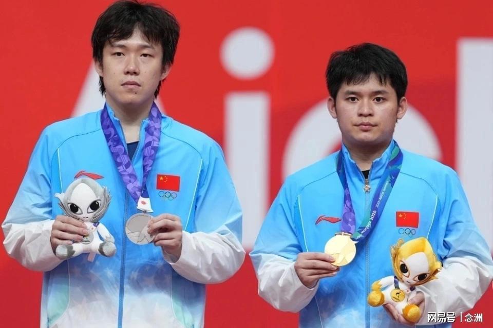 名宿：林诗栋真是天才！男团失利后脱胎换骨 对阵王楚钦个个都是神球